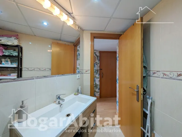 TODO EXTERIOR CON TRASTERO Y ASCENSOR — 34