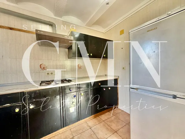 EXCELENTE VILLA EN ESQUINA EN ALBIR | MÁS PRIVACIDAD, LUZ Y GRAN POTENCIAL — 16