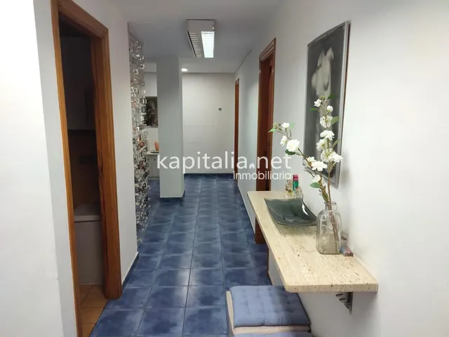 LOCAL COMERCIAL A LA VENTA EN ONTINYENT, UBICADA EN ZONA CENTRICA. — 6