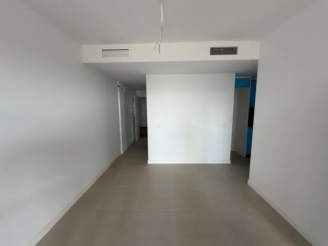 Piso con vista al Mar 300 m del mar. El residencial es el lugar perfecto para disfrutar de la vida frente al mar — 12