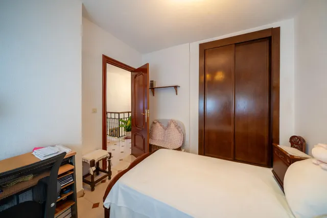 Chalet independiente en urbanizacion el puntal Padul. — 49