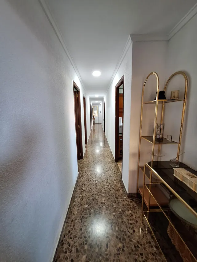 Imponente Chalet en Garbinet, Alicante - Oportunidad Única — 40