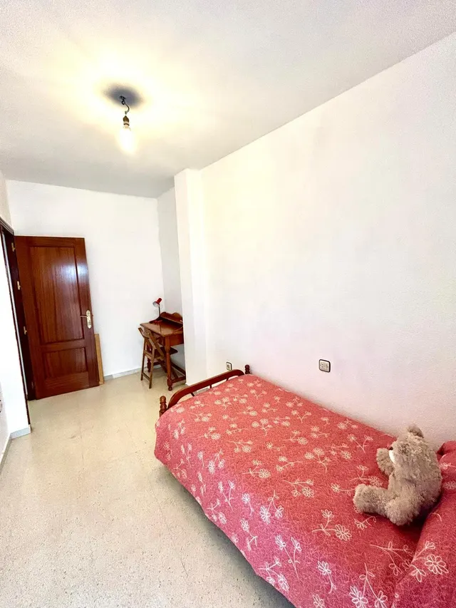ESPECTACULAR CASA EN LA ZONA DE LA MAGDALENA. — 14