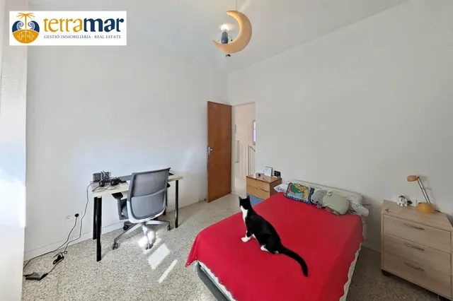 Amplia casa en una de las mejores zonas de Viladecans - zona albarrosa — 18
