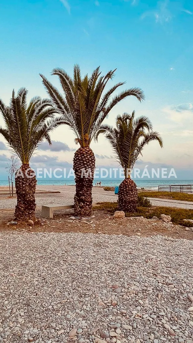 Dúplex en la playa de moncofa, a tan solo 100 metros del mar — 36