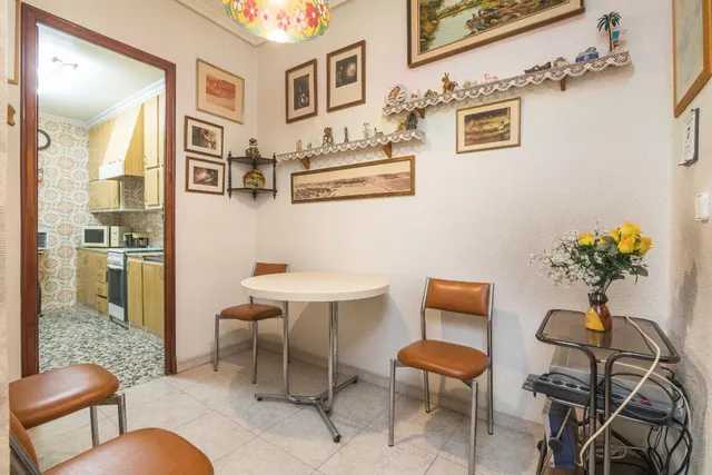 VIVIENDA UNIFAMILIAR CENTRICA — 23