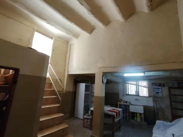 Gran casa en Pedralba para reformar con muchas posibilidades — 12