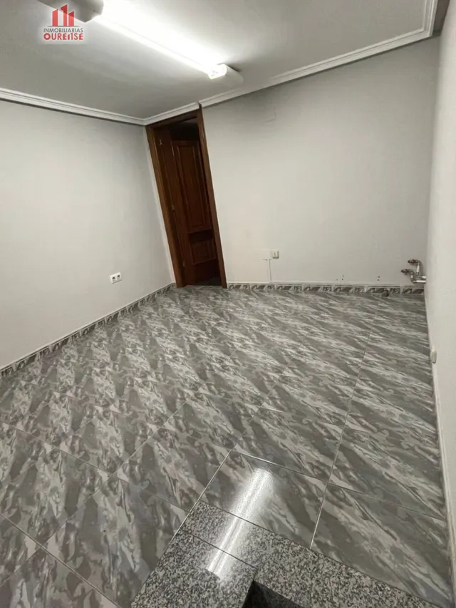 OFICINA REFORMADA EN LA ZONA DE LA VALENZA - foto 2