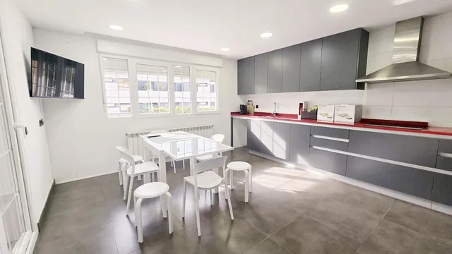 ¡EN ALQUILER PARA ESTUDIANTES! PISO TIPO ESTUDIO EN EXCLUSIVO CHALET EN VILLANUEVA DE LA CAÑADA — 13