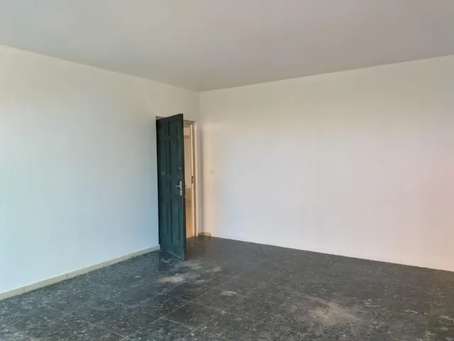 Local comercial en venta de procedencia bancaria — 17