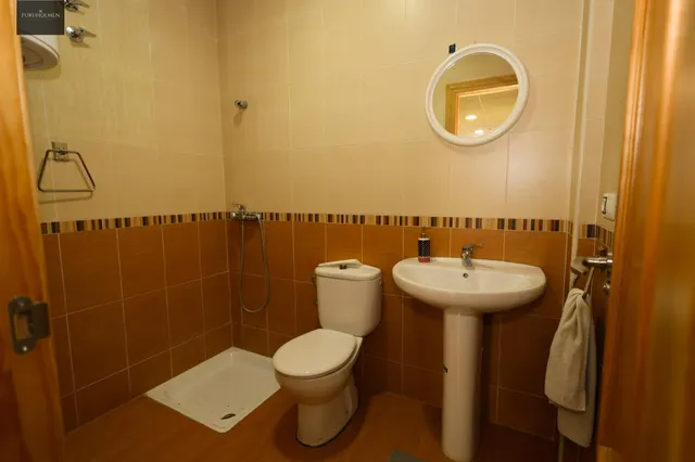 Local comercial en venta – opción conjunta o por separado — 22