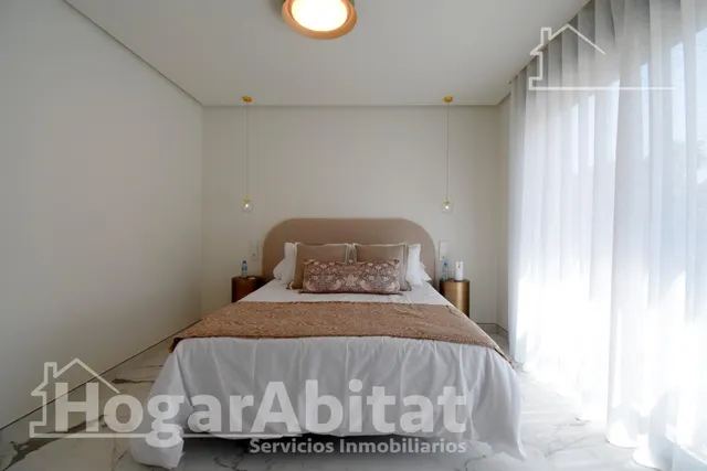 CHALET NUEVO CON PISCINA, GARAJE Y TERRAZA — 24