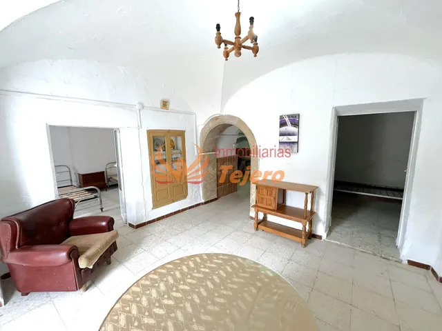 CASA DE PUEBLO - CÁCERES -