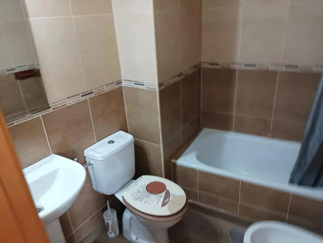 Amplia apartamento con parking en 200m de la playa del cura — 24