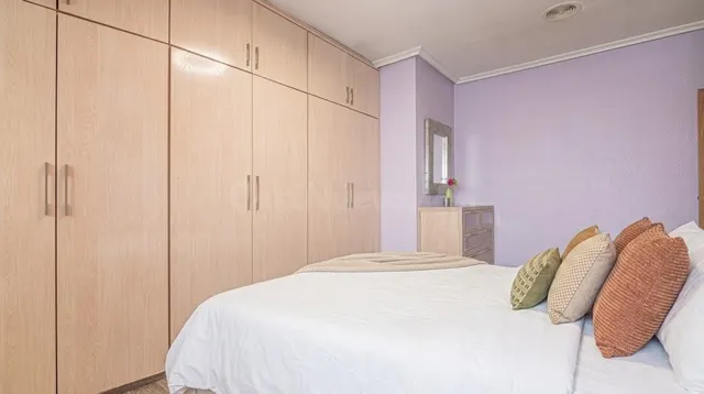 ASCENSOR, 3 habitaciones, 2 BAÑOS, PLAZA DE GARAJE Y TRASTERO Y BALCÓN — 2