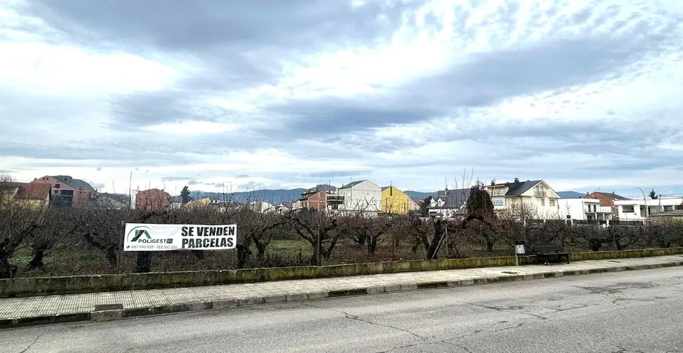 Parcelas de terreno urbano en pleno centro de Cacabelos