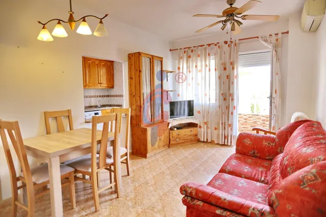 ¡Planta baja a la venta en el Pinar de Guardamar! Orientación oeste, cochera opcional — 2