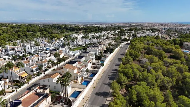 Casa 3 habitaciones 91m² en venta - Villamartín-Las Filipinas — 43