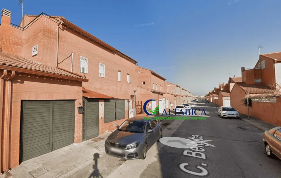 Casa-Chalet en Venta en Chozas De Canales Toledo