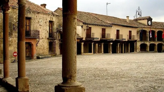 VENTA-SOLAR URBANO-SANTA MARIA LA REAL DE NIEVA — 18