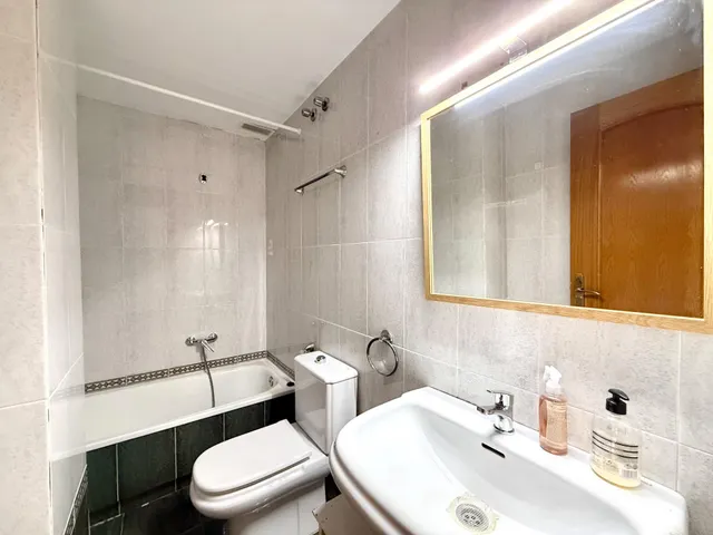 Piso de 4 habitaciones en alquiler en Torrent — 21