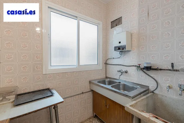 Piso con terraza y gran potencial junto a Camino de Ronda — 20