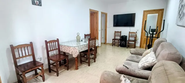 ¡OPORTUNIDAD!  PISO DE DOS DORMITORIOS EN PLANTA BAJA, XIRLES (POLOP) — 2