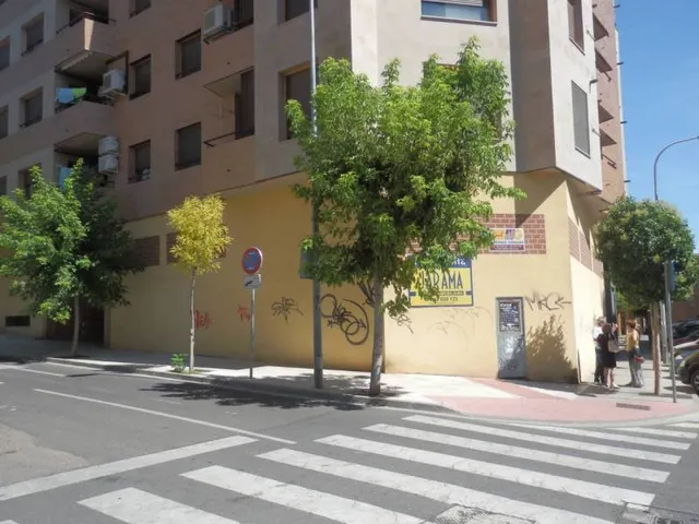 Local en venta — 7