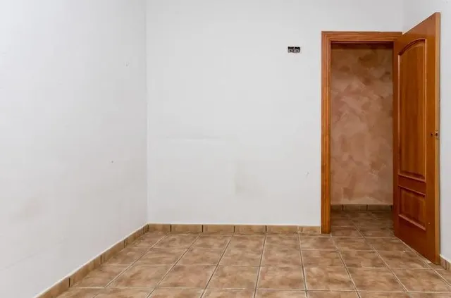 Viu la tranquil·litat: xalet independent a Masquefa — 7