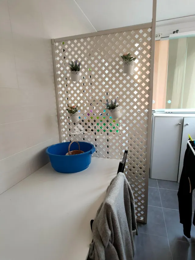 INMOBILIARIA SAN JOSEVENDE EDIFICIO CON DOS PISOS Y GARAJE EN MUY BUEN ESTADO EN EL CENTRO DE ASPE — 48