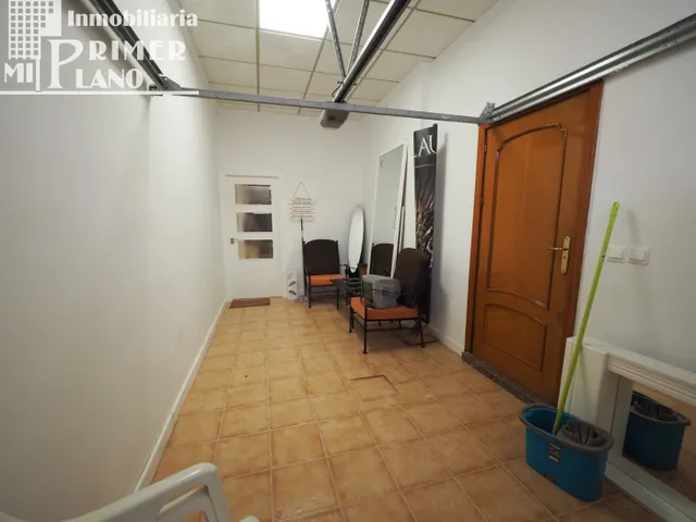 CASA DE DOS PLANTAS JUNTO A C/ DOÑA CRISANTA POR 195.000 € — 25