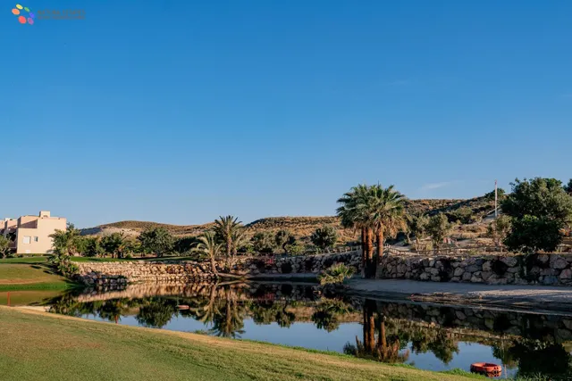 OPORTUNIDAD DE LUJO, EN URB. GOLF VALLE DEL ESTE, VERA. — 7
