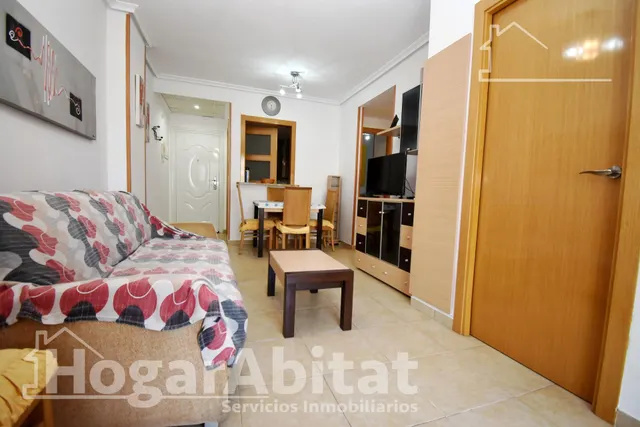 Acogedor en residencial con piscina, garaje y terraza, todo amueblado — 23