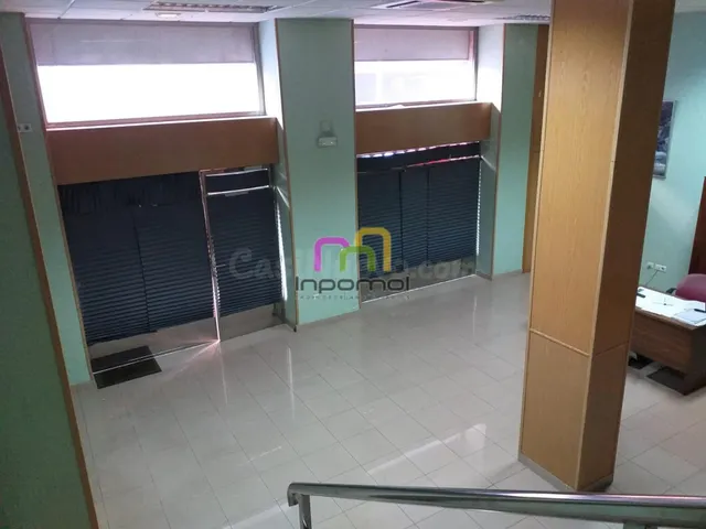 ¡ESTUPENDO LOCAL COMERCIAL EN PLENO CENTRO!