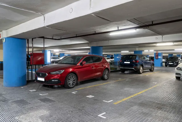 Parking de moto 2m² en alquiler - Eixample — 13