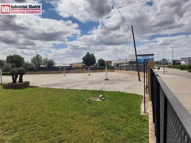 TERRENO INDUSTRIAL EN ALQUILER EN ARGANDA DEL REY. - foto 4