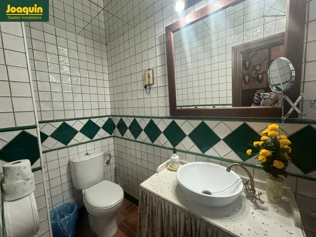 ¡Oportunidad! Local en Valdeolleros: ¡El punto de encuentro perfecto! . — 8