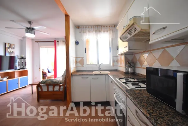 ¡SEGUNDA LÍNEA DE PLAYA! AMPLIO Y EXTERIOR CON GARAJE, ASCENSOR Y GRAN TERRAZA — 14
