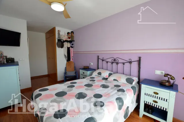 Amplio y exterior con piscina, garaje y trastero — 12