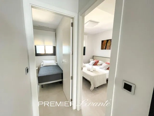 ESPECTACULAR PISO EN BENIDORM — 26