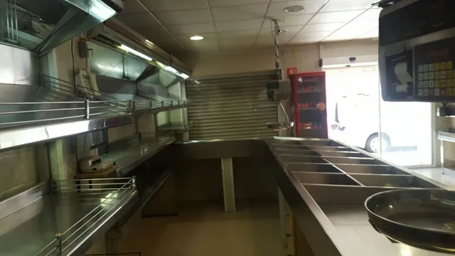 Local en venta  totalmente equipado para fruteria — 18