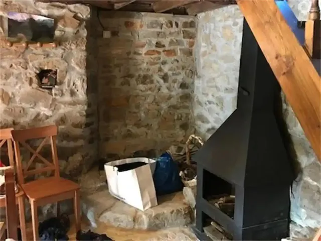 Encanto asturiano: casa con hórreo, cochera y finca edificable en Pando, Langreo — 25