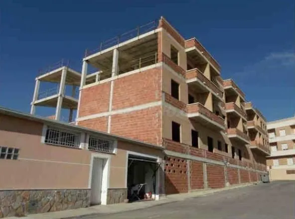 Edificio 1965m² en venta - Los Montesinos — 2