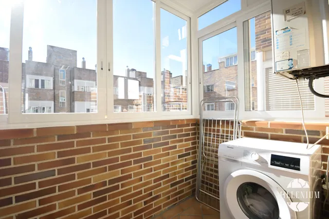 Piso en alquiler en El Puerto (Coslada) · 3 hab. · Urbanización con piscina, garaje y trastero — 20