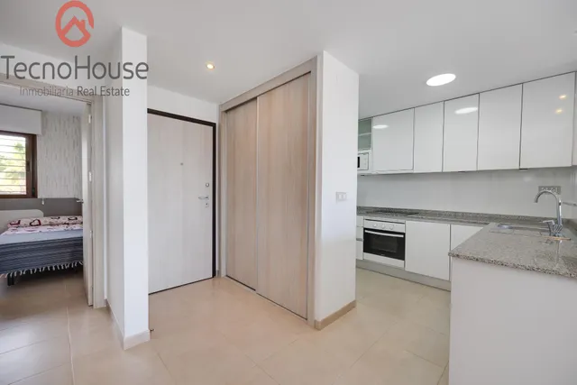 Moderno Piso en Residencial Terrazas De Campoamor con Vistas al Mar — 7