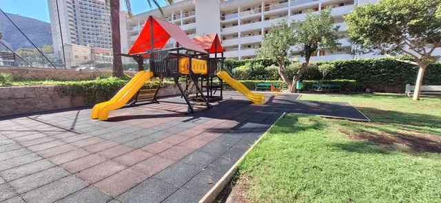 ESPECTACULAR APARTAMENTO REFORMADO — 29