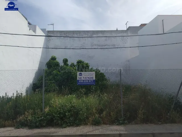 SE VENDE PARCELA EN CARRETERA MEDINA