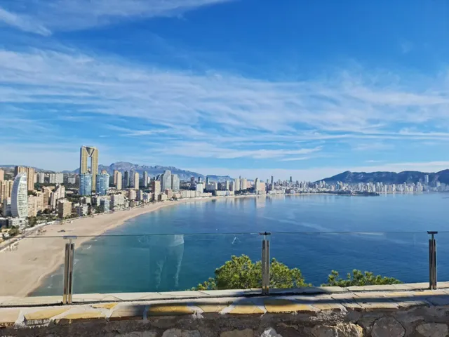 Moderno Apartamento en la Encantadora Cala de Benidorm — 30