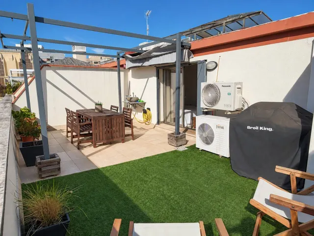 ATICO DUPLEX COMO NUEVO EN CENTRO — 28