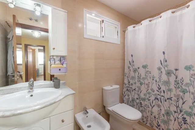 ¡exclusiva vivienda unifamiliar con patio privado en Armilla! — 29